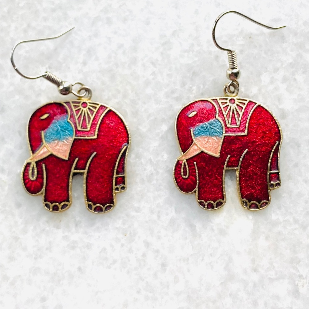 Vintage Candy Apple Red Cloisonné Enamel Elephant Gold Dangle Earrings 1”